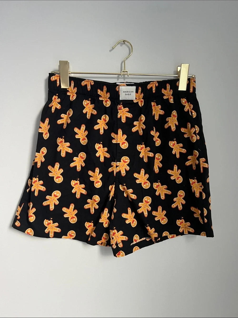 American Eagle Outfitters | Black Shorts with Gingerbread NWT Print Sz S (29-31)
